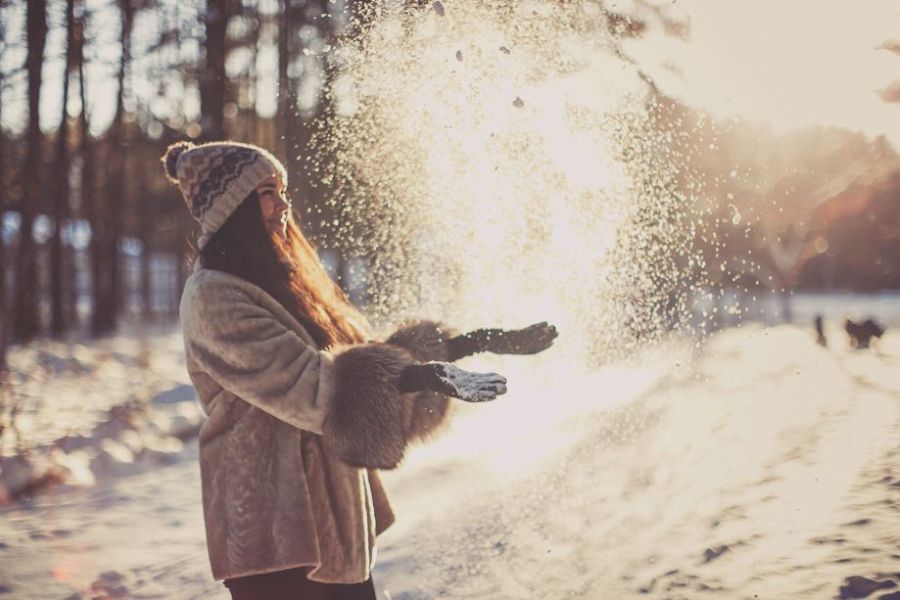 Красивые девушки на природе (36 фото)