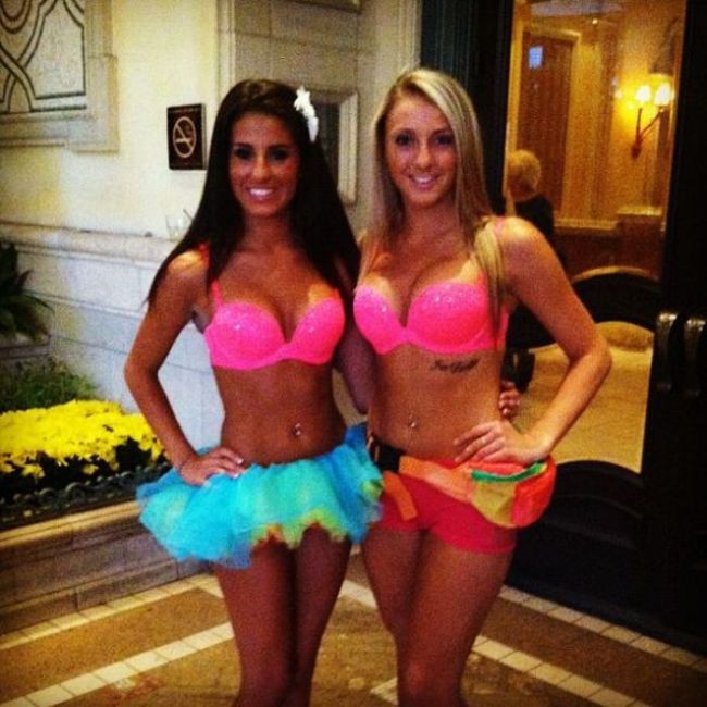 Девушки c Electric Daisy Carnival