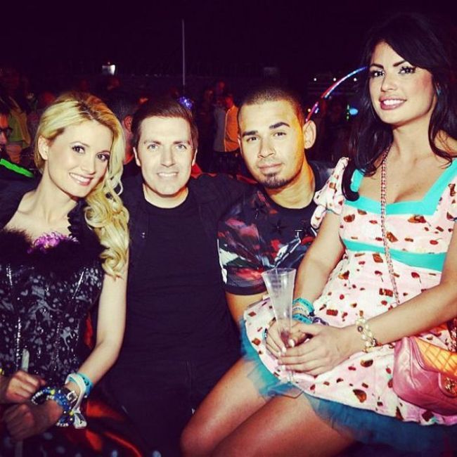 Девушки c Electric Daisy Carnival