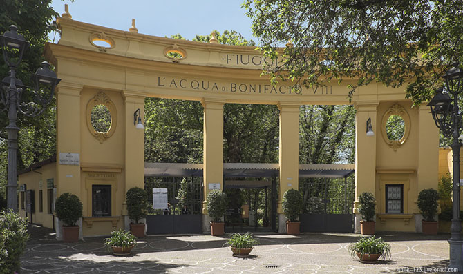 Как бутилируют минеральную воду в Италии (36 фото)