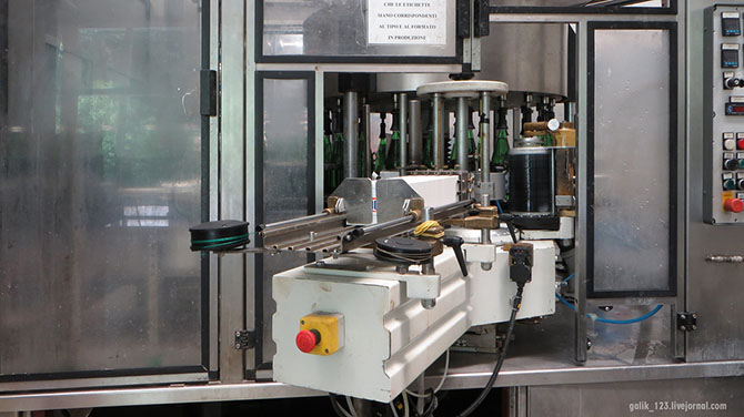 Как бутилируют минеральную воду в Италии (36 фото)