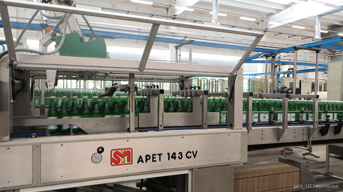 Как бутилируют минеральную воду в Италии (36 фото)