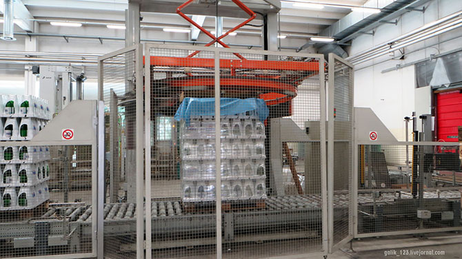 Как бутилируют минеральную воду в Италии (36 фото)