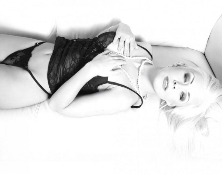 Очень красивые фото молоденьких и голеньких