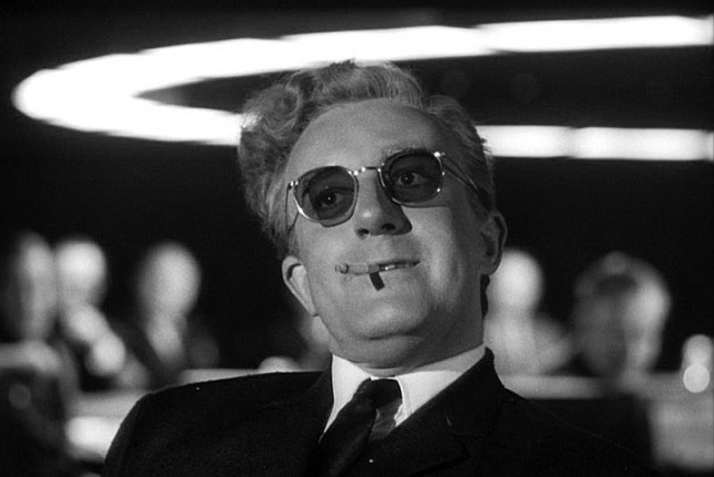 8 лучших фильмов одного из самых гениальных режиссеров XX века