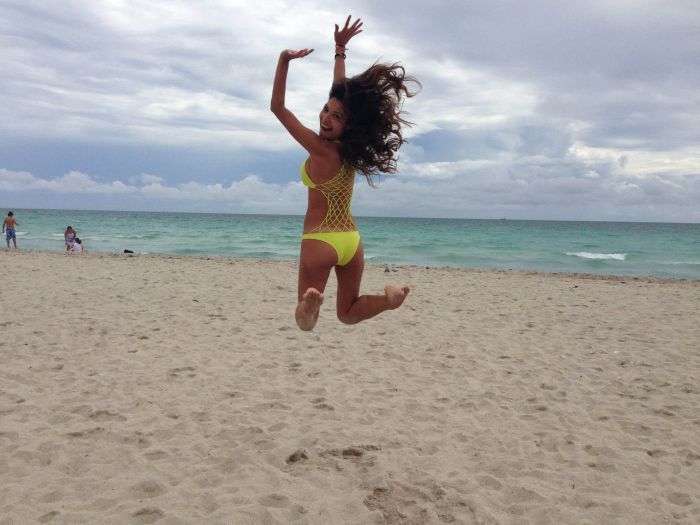 Модели журнала MAXIM на съемках