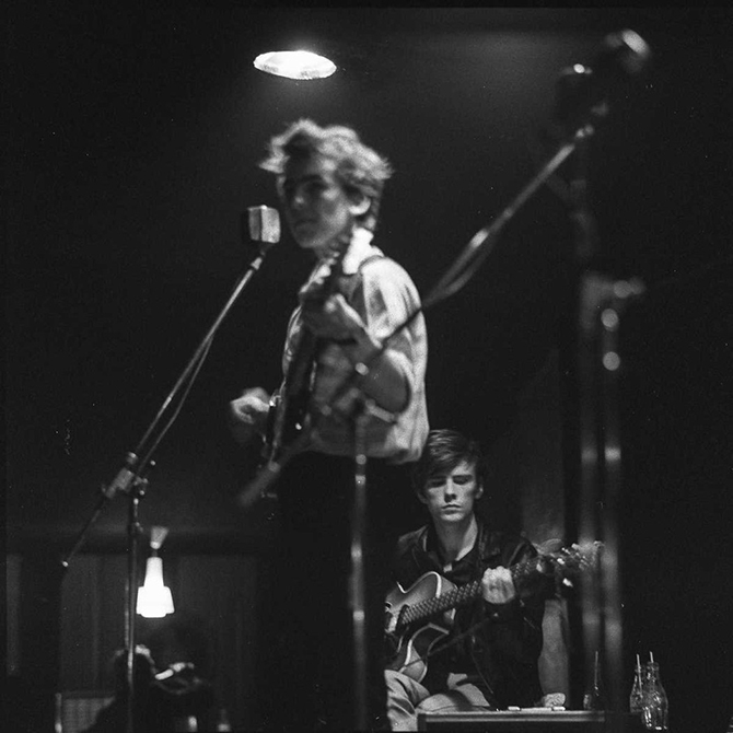 Трагическая история жизни Стюарта Сатклиффа, «пятого битла»