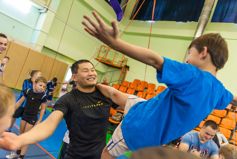 Нецирковые дети