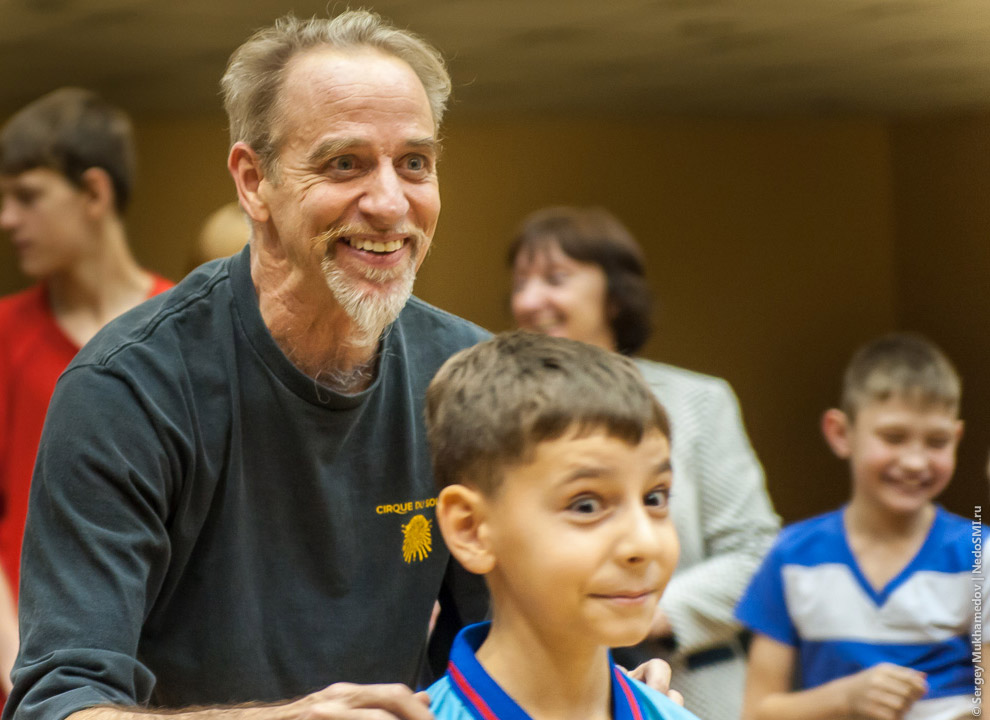 Нецирковые дети