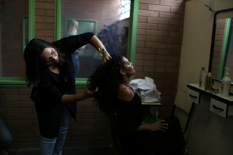 Конкурс красоты в бразильской тюрьме