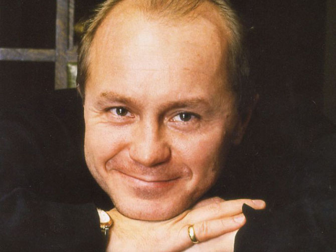 Знаменитые люди, которые ушли из жизни в 2013 году Знаменитые люди, которые ушли из жизни в 2013 году