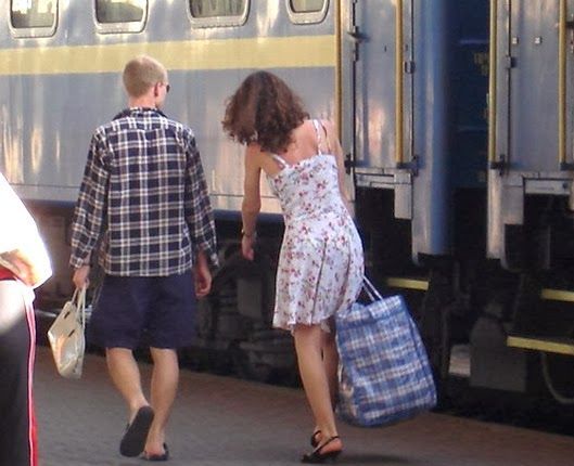 Двадцать мифов о женщинах (19 фото) Двадцать мифов о женщинах (19 фото)