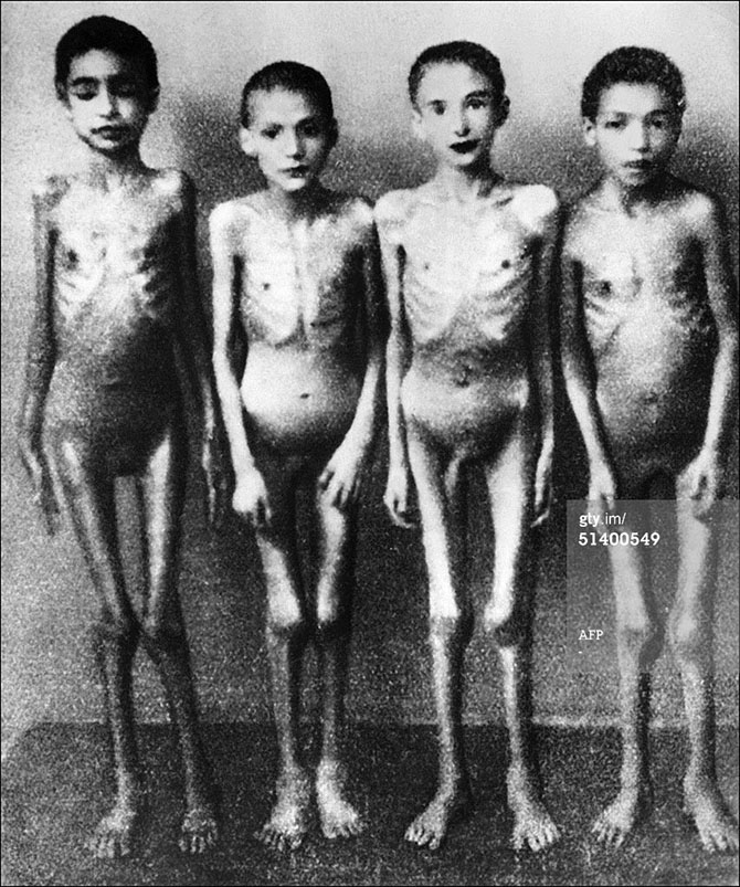 70 лет назад Красная армия освободила лагерь смерти Освенцим 70 лет назад Красная армия освободила лагерь смерти Освенцим