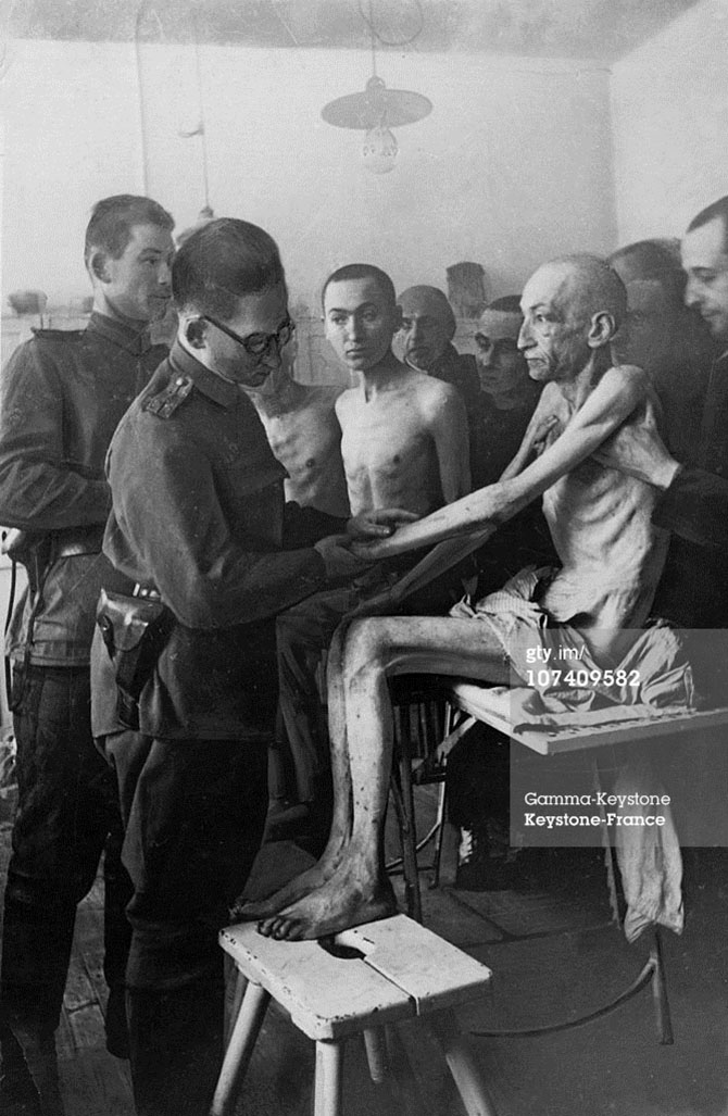 70 лет назад Красная армия освободила лагерь смерти Освенцим 70 лет назад Красная армия освободила лагерь смерти Освенцим