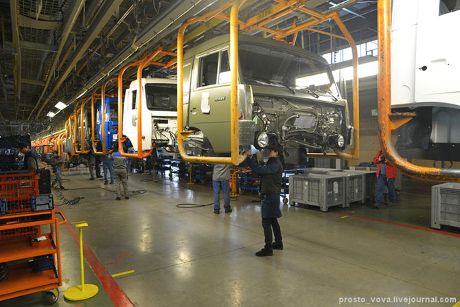 Как рождаются КАМАЗы (31 фото)