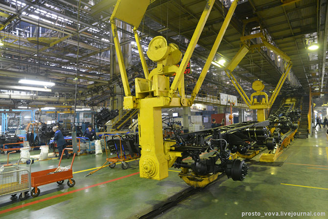 Как рождаются КАМАЗы (31 фото)