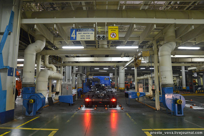 Как рождаются КАМАЗы (31 фото)