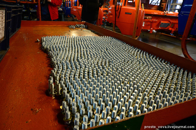 Как рождаются КАМАЗы (31 фото)