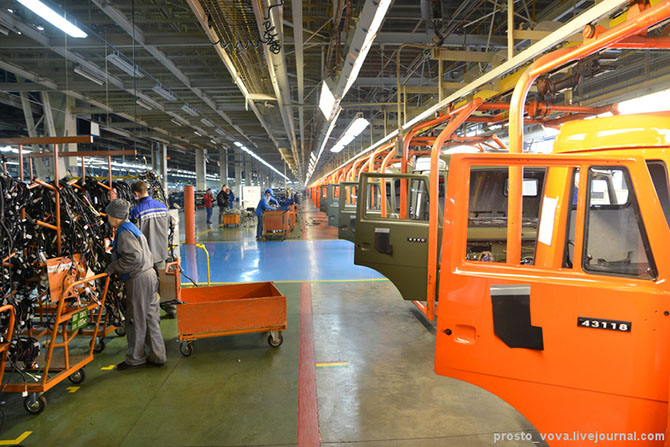 Как рождаются КАМАЗы (31 фото)