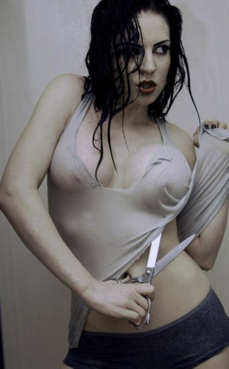 Мокрые девушки (37 фото)