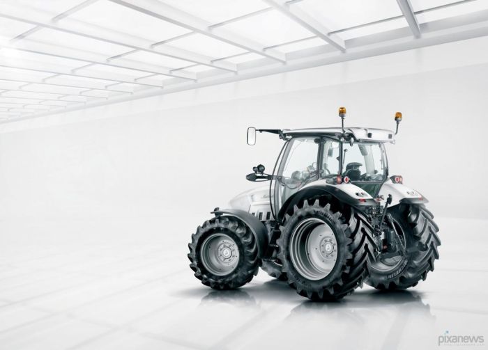 Lamborghini выпустила трактор Nitro (4 фото)