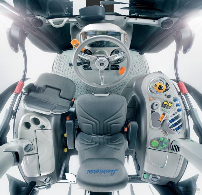 Lamborghini выпустила трактор Nitro (4 фото)