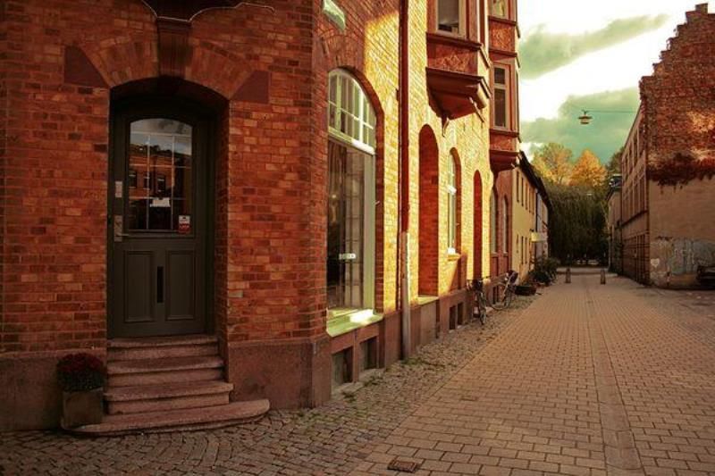 Как живут иммигранты в Швеции (33 фото)