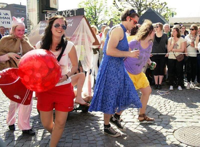 Как живут иммигранты в Швеции (33 фото)