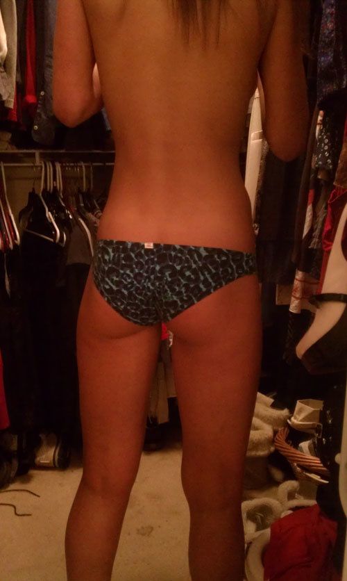 Девушки со спины (38 фото)