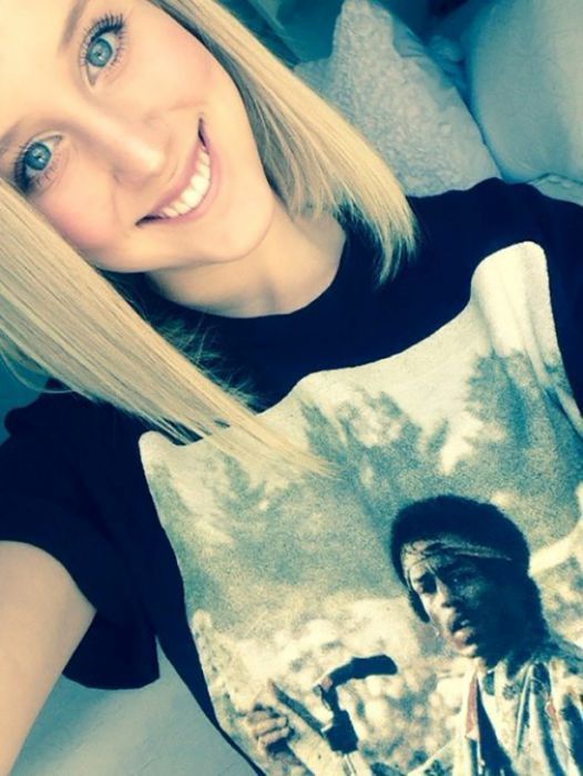 Девушки улыбаются (36 фото)