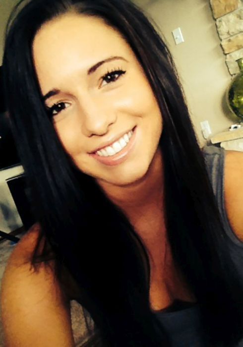 Девушки улыбаются (36 фото)