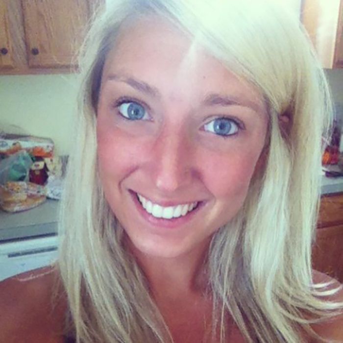 Девушки улыбаются (36 фото)