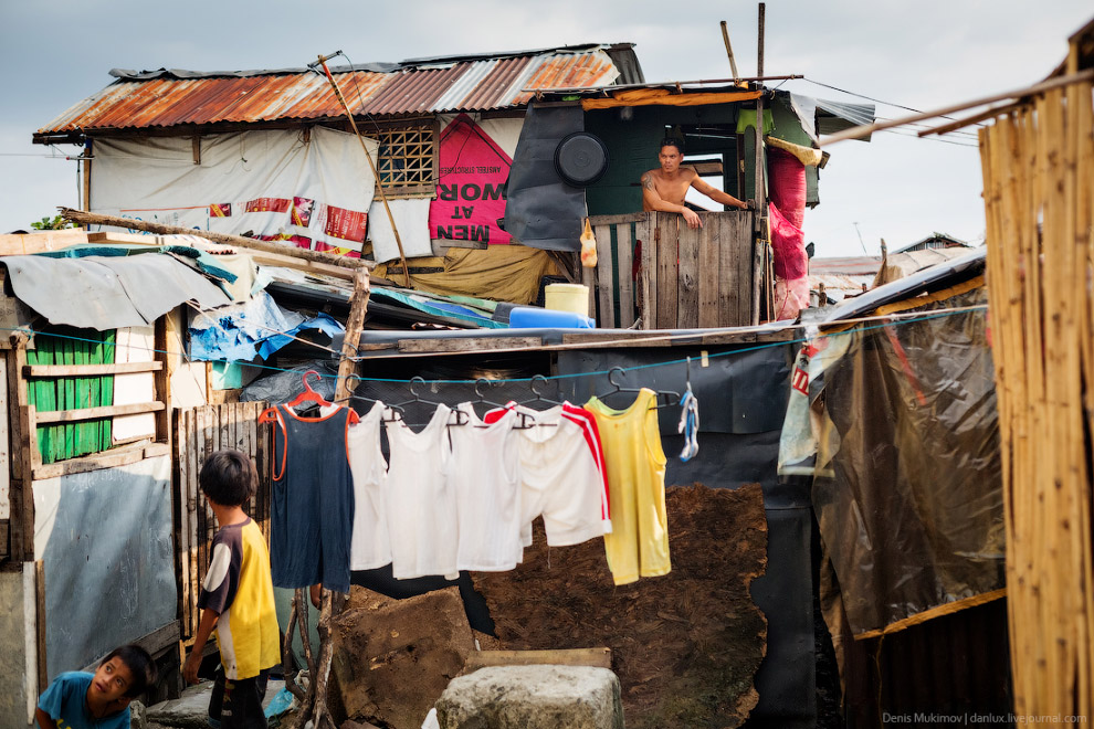 Жизнь в трущобах Жизнь в трущобах