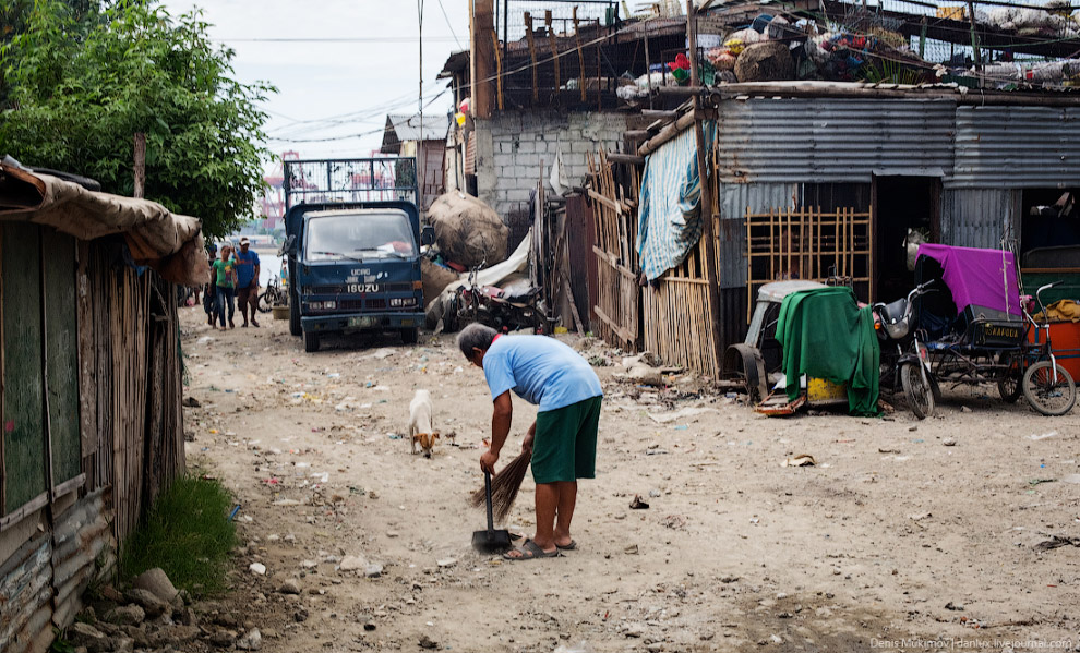 Жизнь в трущобах Жизнь в трущобах