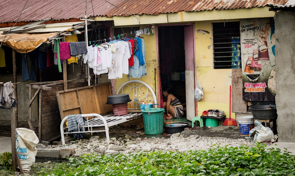 Жизнь в трущобах Жизнь в трущобах