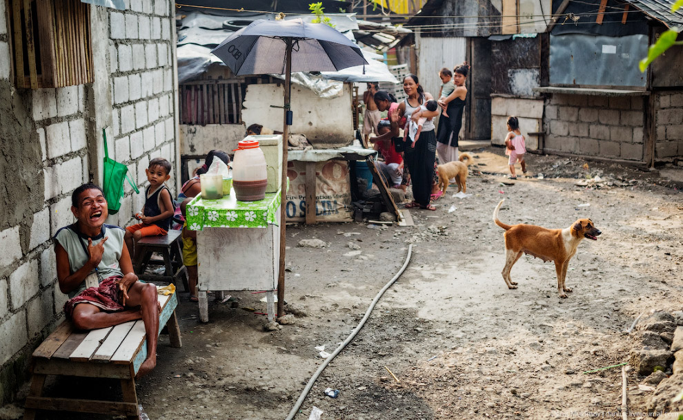 Жизнь в трущобах Жизнь в трущобах