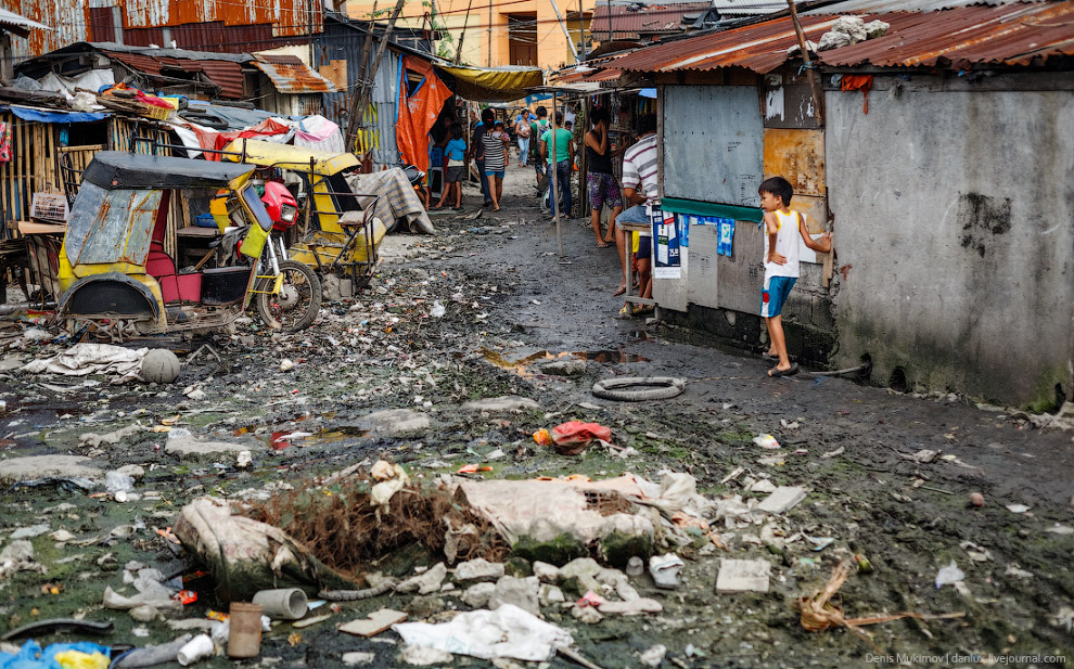 Жизнь в трущобах Жизнь в трущобах