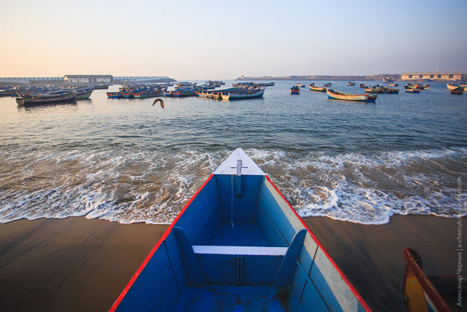 По ту сторону курорта. Морской порт Вижинджам По ту сторону курорта. Морской порт Вижинджам