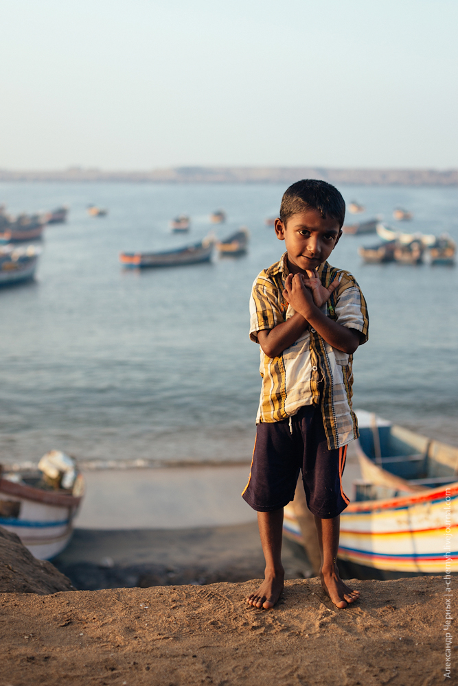 По ту сторону курорта. Морской порт Вижинджам По ту сторону курорта. Морской порт Вижинджам