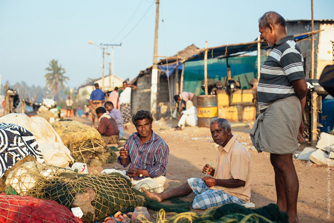 По ту сторону курорта. Морской порт Вижинджам По ту сторону курорта. Морской порт Вижинджам