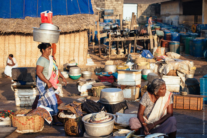 По ту сторону курорта. Морской порт Вижинджам По ту сторону курорта. Морской порт Вижинджам