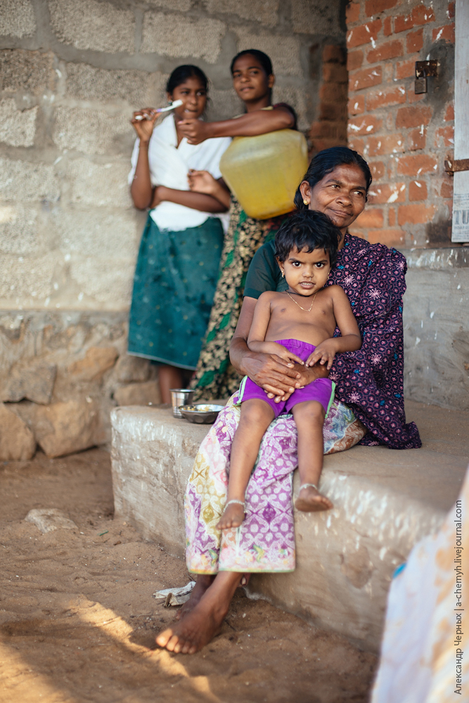 По ту сторону курорта. Морской порт Вижинджам По ту сторону курорта. Морской порт Вижинджам