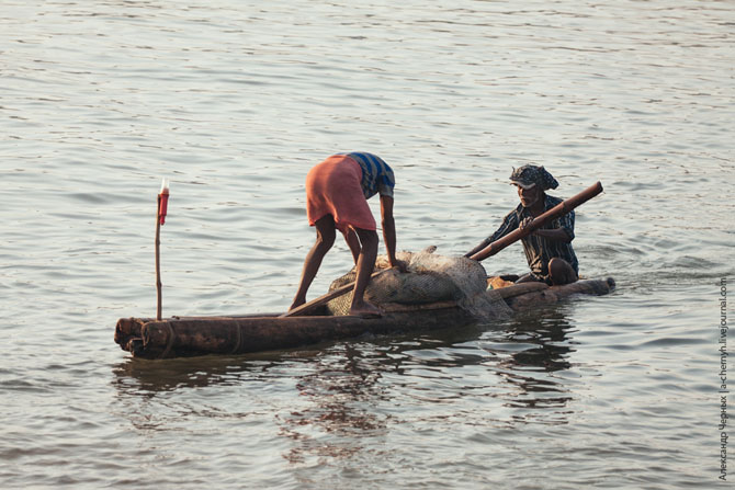 По ту сторону курорта. Морской порт Вижинджам По ту сторону курорта. Морской порт Вижинджам