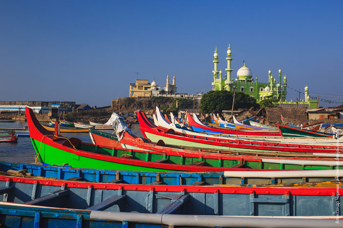 По ту сторону курорта. Морской порт Вижинджам По ту сторону курорта. Морской порт Вижинджам