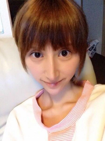 Звезда порно из Японии сделала пластическую операцию (10 фото)