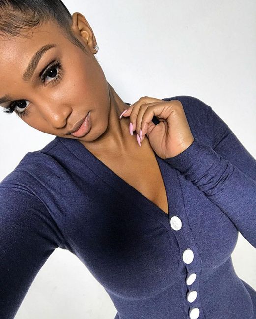 Красивые девушки из «Инстаграм»