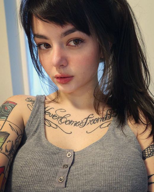 Красивые девушки из «Инстаграм»