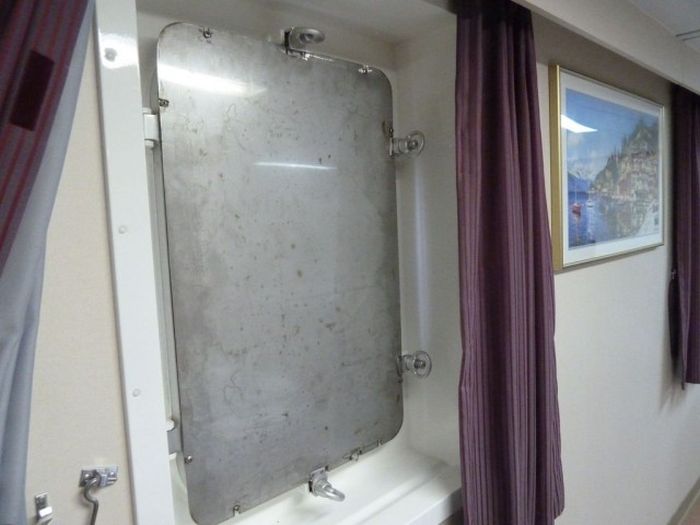 Способы защиты судна от сомалийских пиратов