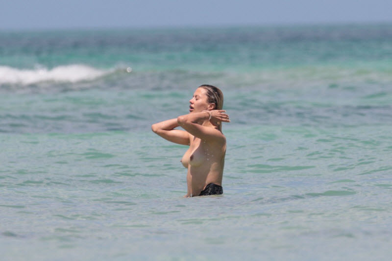 Виктория Боня разделась в Майами