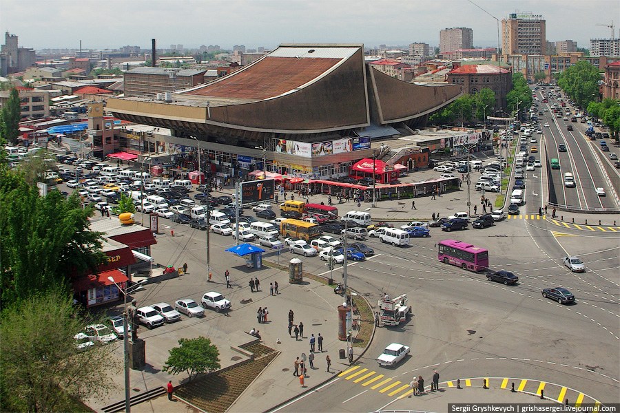 Прогулка по Еревану Прогулка по Еревану